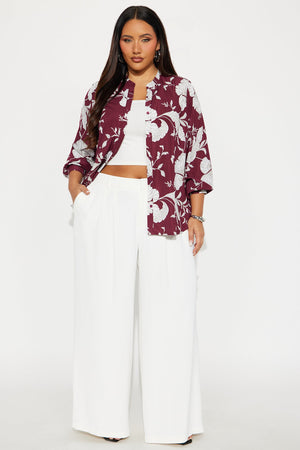 Elan de Paris™ Floral Emotions Top - Burgundy/combo