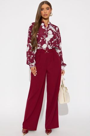 Elan de Paris™ Floral Emotions Top - Burgundy/combo