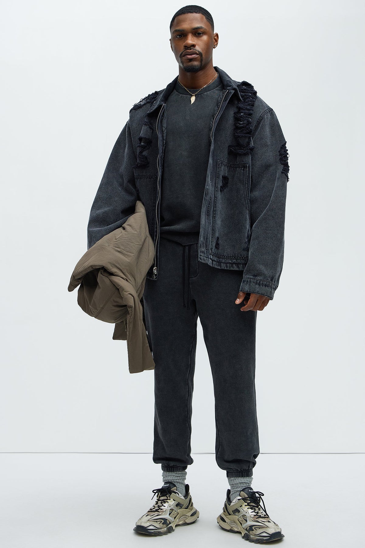 Elan de Paris™ Tyson Heavy Wash Jogger - Black Wash