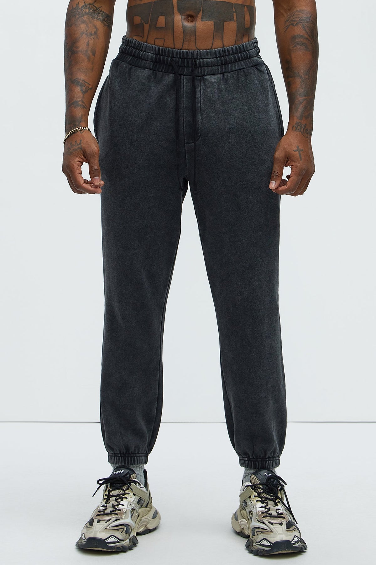 Elan de Paris™ Tyson Heavy Wash Jogger - Black Wash