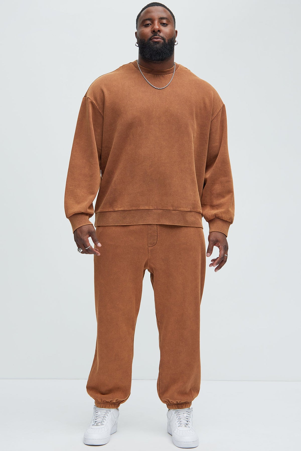 Elan de Paris™ Tyson Heavy Wash Crewneck Sweatshirt - Dark Brown