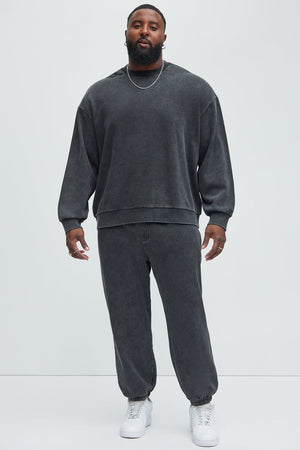 Elan de Paris™ Tyson Heavy Wash Crewneck Sweatshirt - Black Wash